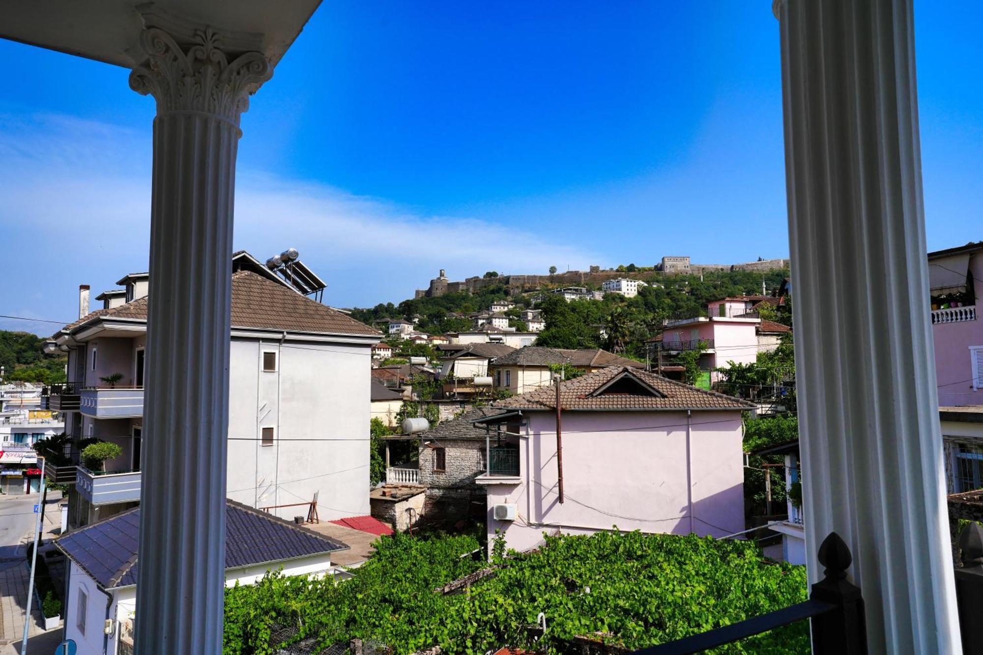 Boutique Hotel Empire Of Martin Gjirokaster Bagian luar foto