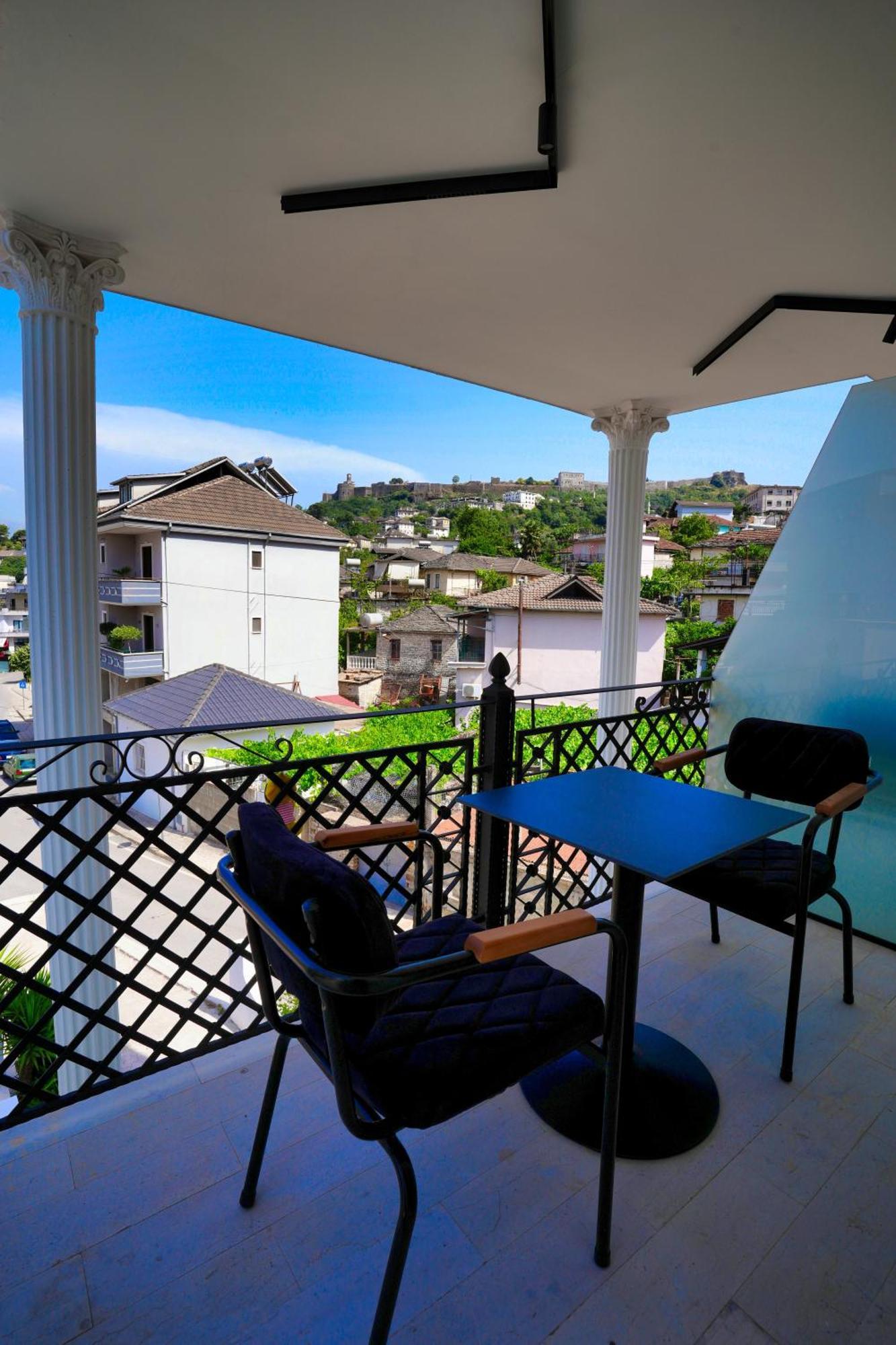 Boutique Hotel Empire Of Martin Gjirokaster Bagian luar foto