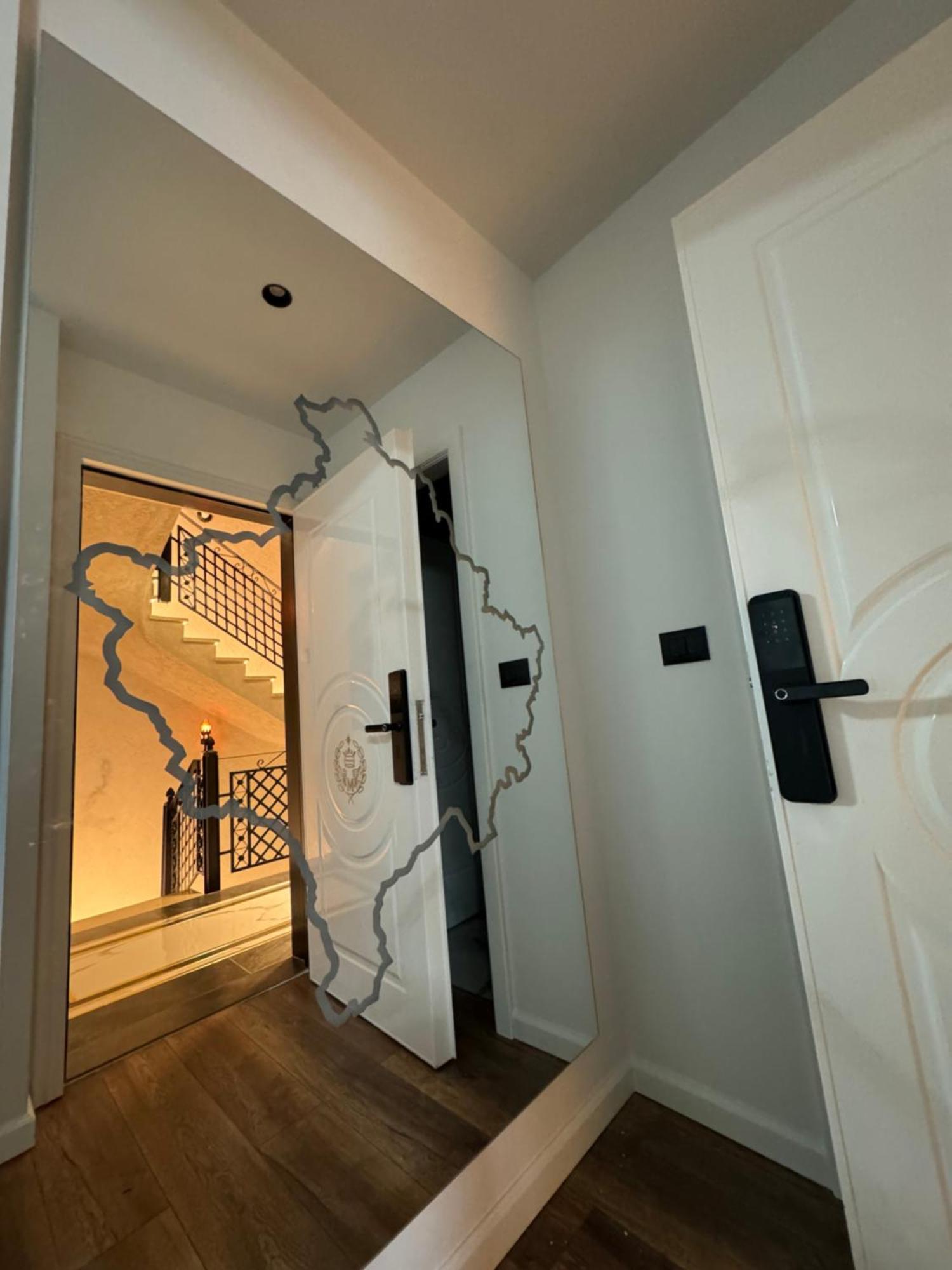 Boutique Hotel Empire Of Martin Gjirokaster Bagian luar foto