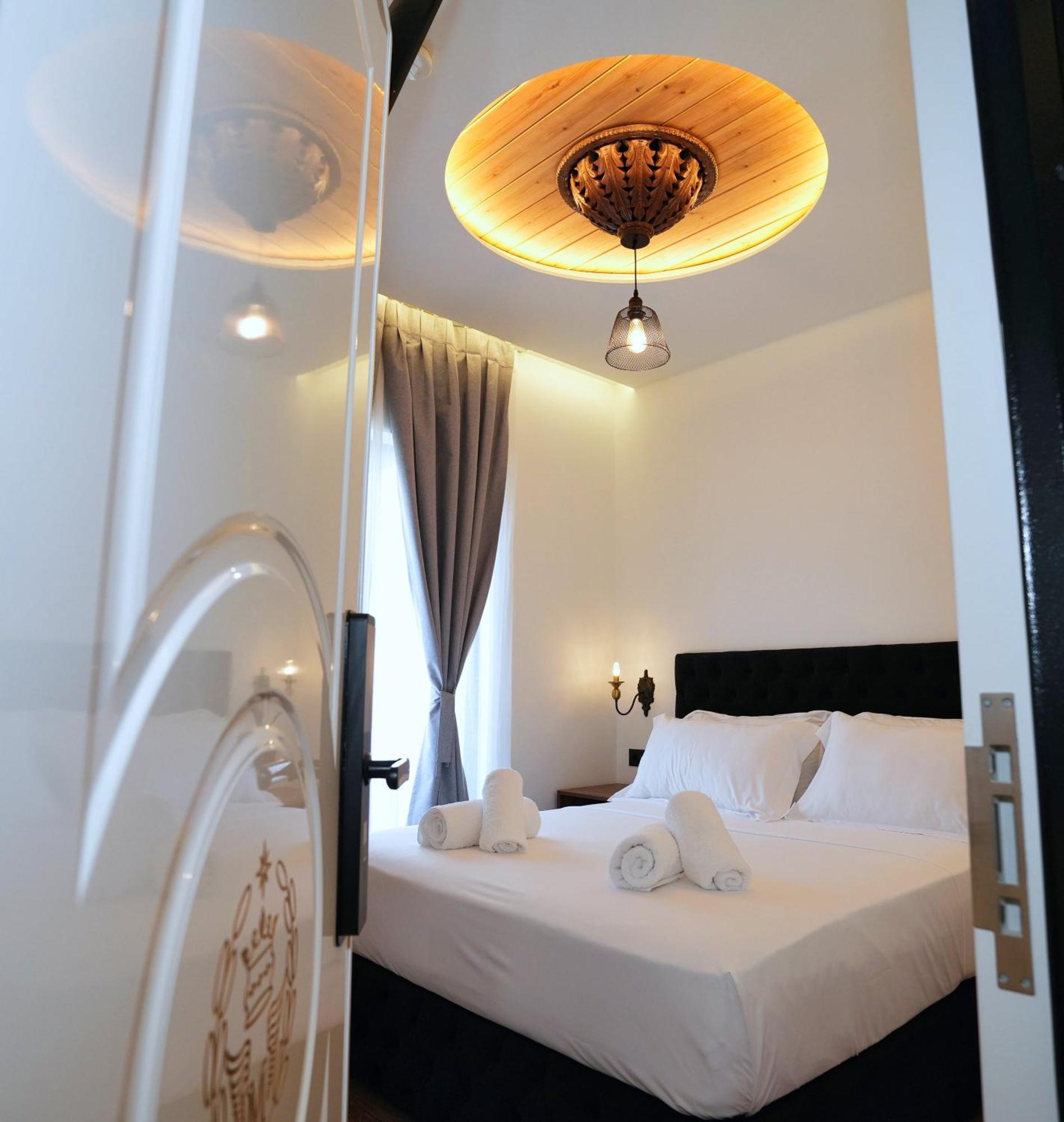Boutique Hotel Empire Of Martin Gjirokaster Bagian luar foto