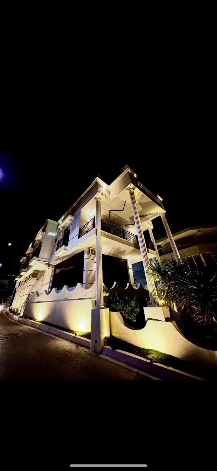 Boutique Hotel Empire Of Martin Gjirokaster Bagian luar foto