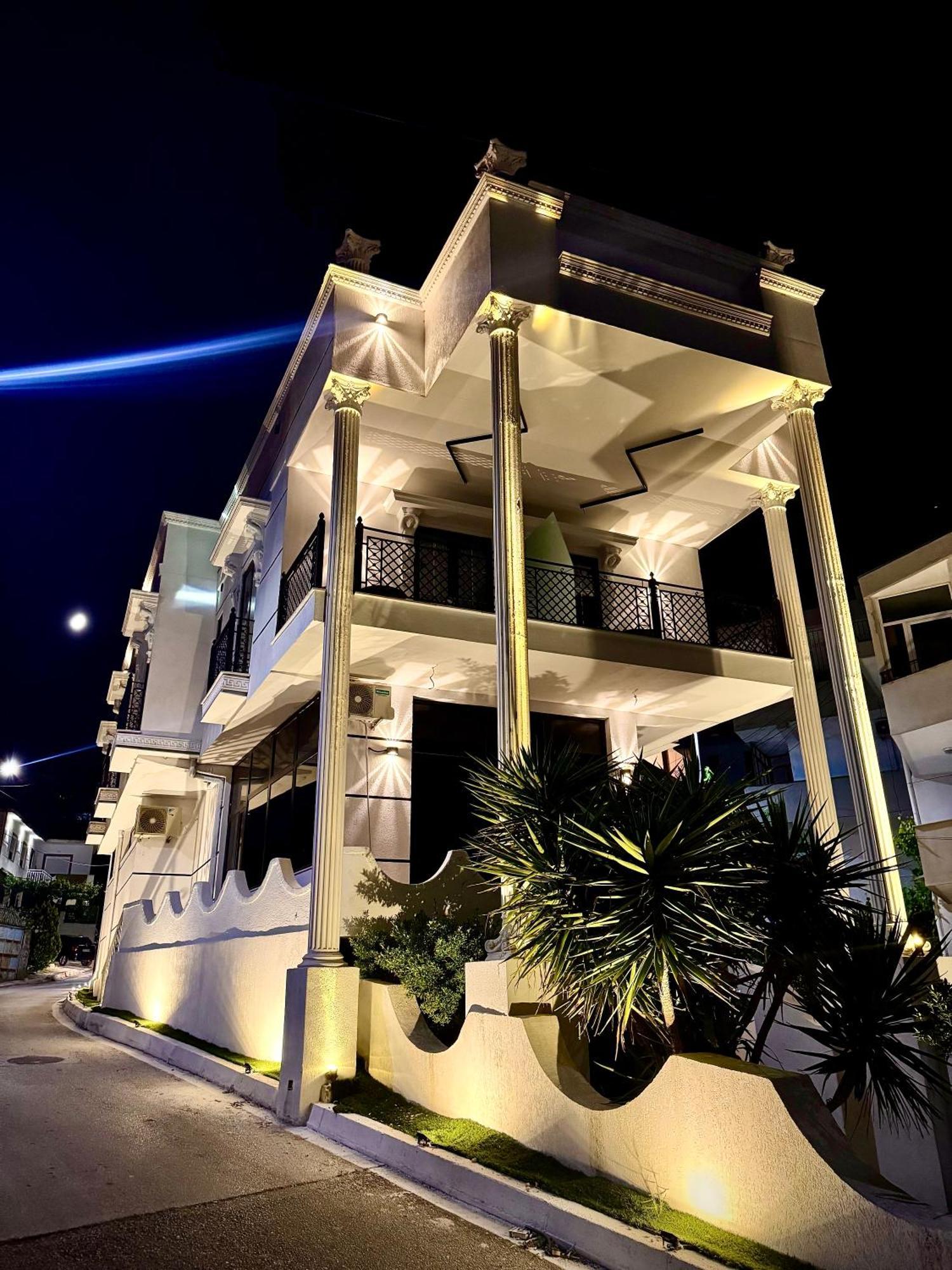 Boutique Hotel Empire Of Martin Gjirokaster Bagian luar foto