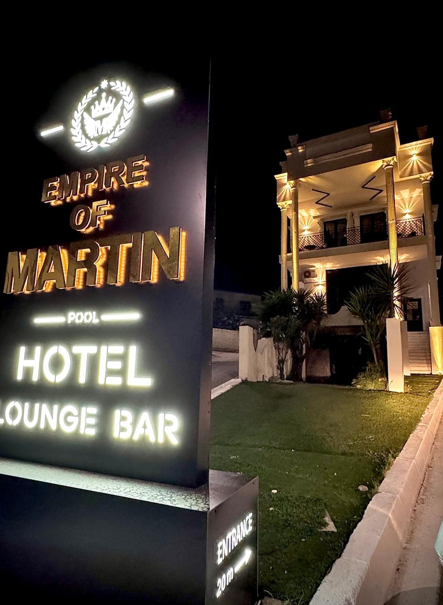 Boutique Hotel Empire Of Martin Gjirokaster Bagian luar foto